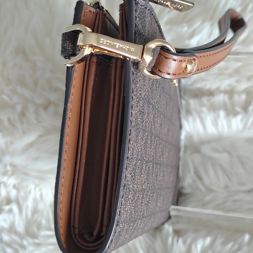 Michael Kors Signature Brown Wristlet NWOT - Picture 9 of 15